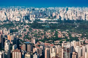 Moema, bairro da Zona Sul de São Paulo – Calhas e Telhados